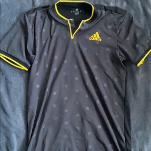 S- Adidas Tennis T